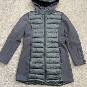 BCBGeneration Size S Mixed Media Water Resistant Hooded Puffer Gunmetal Gray